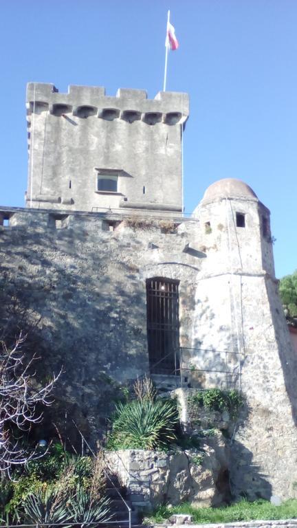 Locanda Del Sole Nero San Terenzo Buitenkant foto